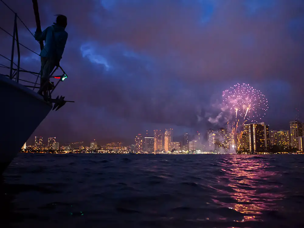 Private Fireworks Cruises in Waikiki