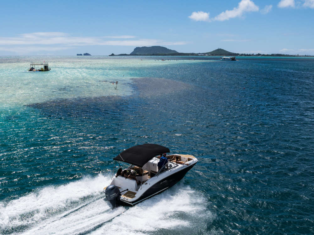 Kaneohe Sandbar Double Boat Charter