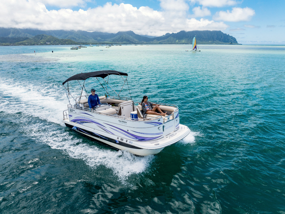 Private boat charter Kaneohe Bay